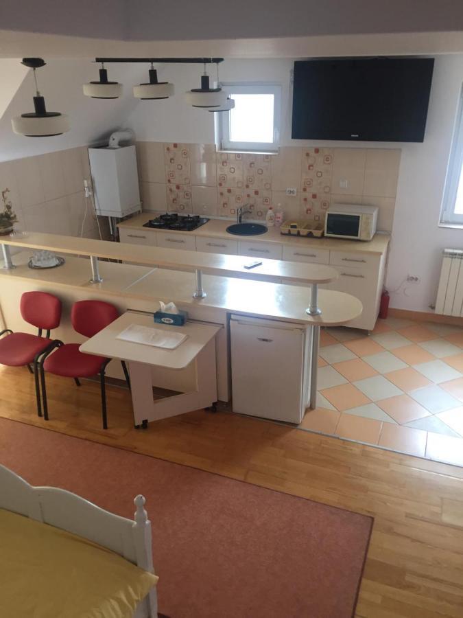 Casa Flavia Apartment Sancraiu de Mures Ngoại thất bức ảnh